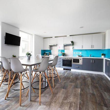 For Students Only Ensuite Bedrooms With Shared Kitchen At Cathedral Point In Winchester Dış mekan fotoğraf