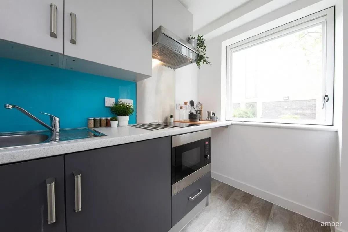 For Students Only Ensuite Bedrooms With Shared Kitchen At Cathedral Point In Winchester Dış mekan fotoğraf